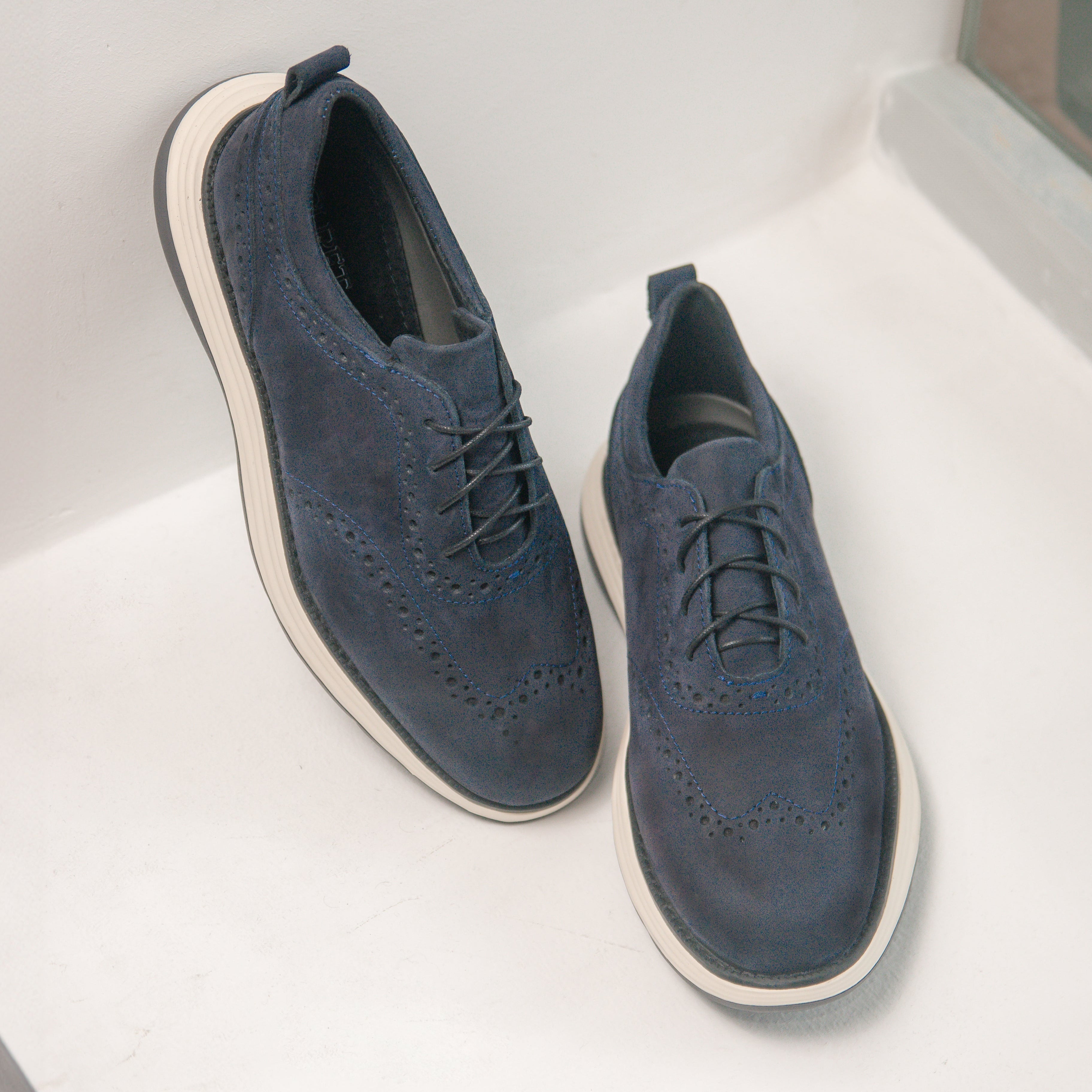 Oxford Essence